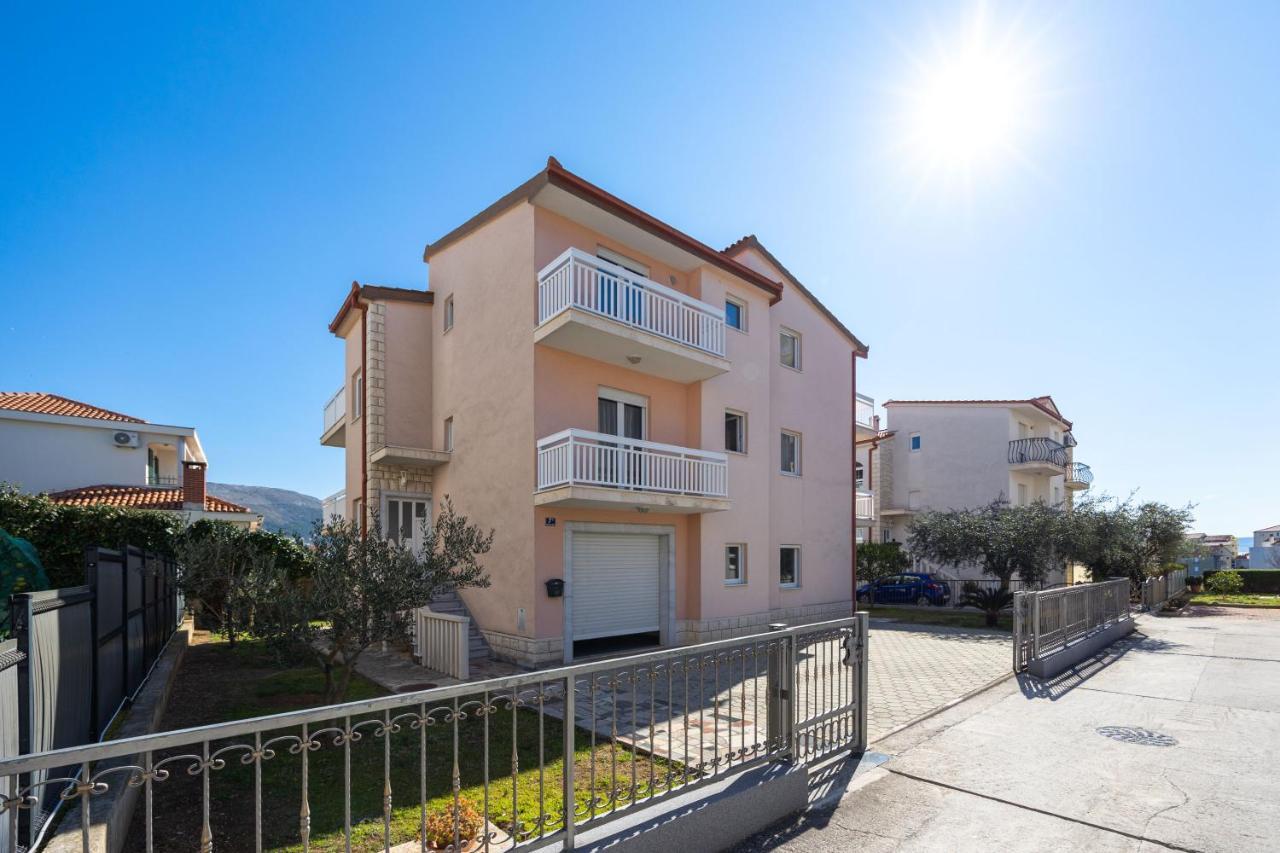 Luxury Apartment Ketty Split Buitenkant foto